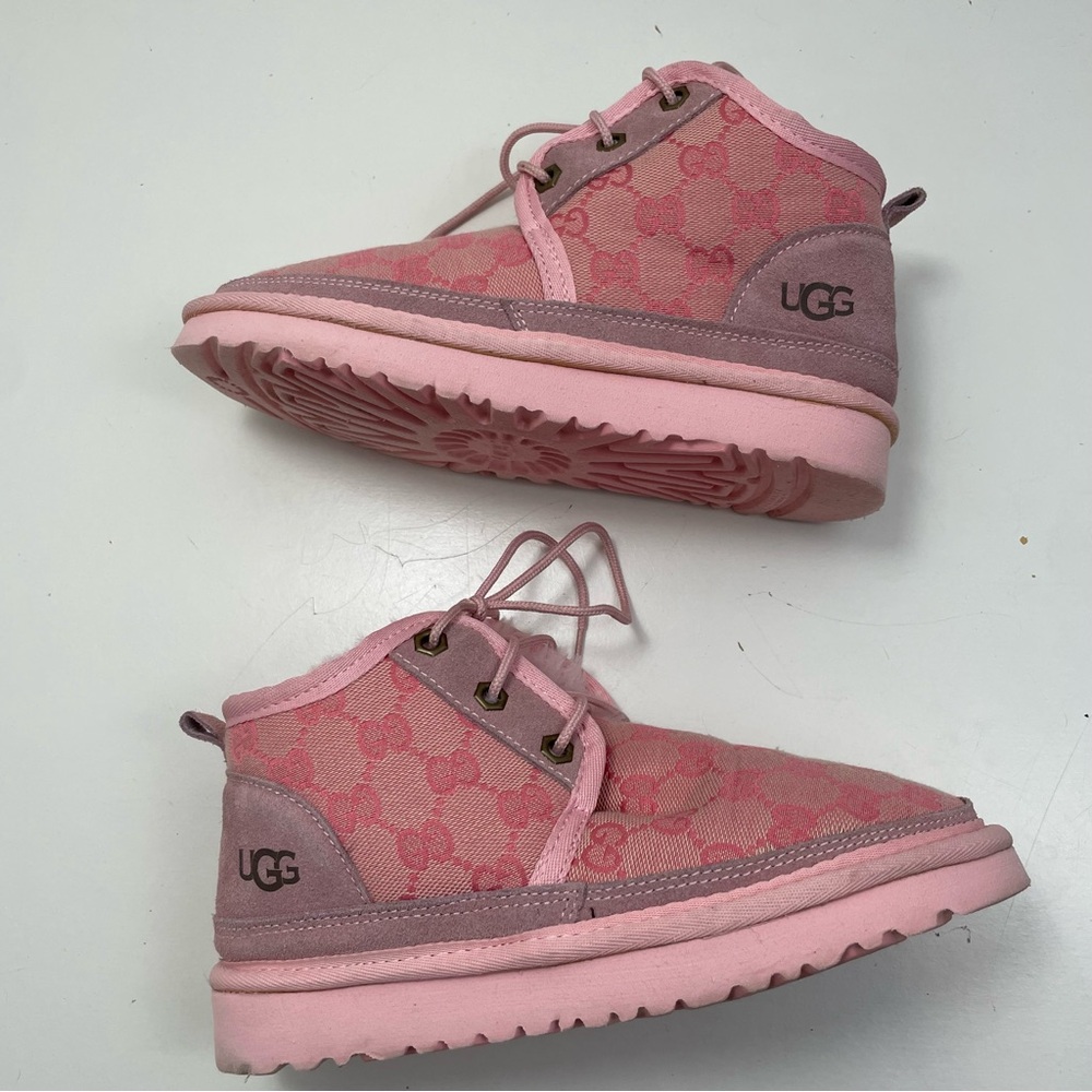 UGG x Gucci collab Boots Barbiecore Coquette Women size 6 US